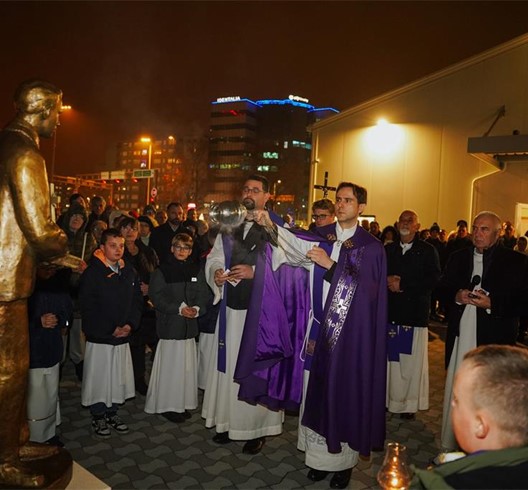 Mons. Kovač blagoslovio kip bl. Ivana Merza u Španskom